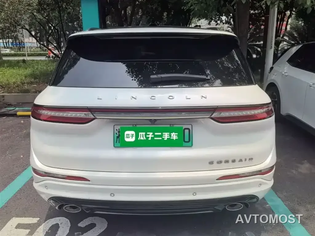 Lincoln Adventurer NEV 2021 PHEV AWD e-Elegance Edition — фото 6