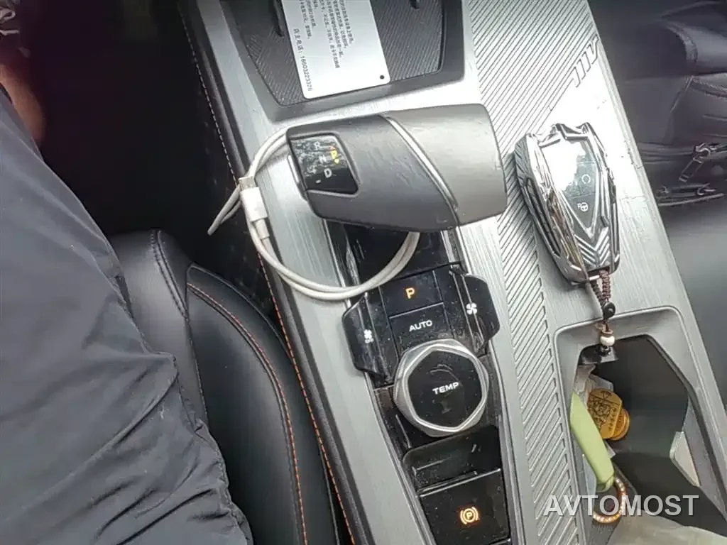 Changan Oshan Z6 EV 2022 Blue Whale iDD 150KM Flagship PLUS Smart Parking Edition — фото 13
