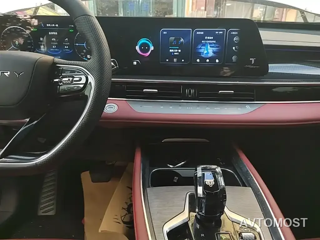 Chery Tiggo 7 PLUS New Energy 2023 Champion Edition 1.5T 100KM Fast Front — фото 12