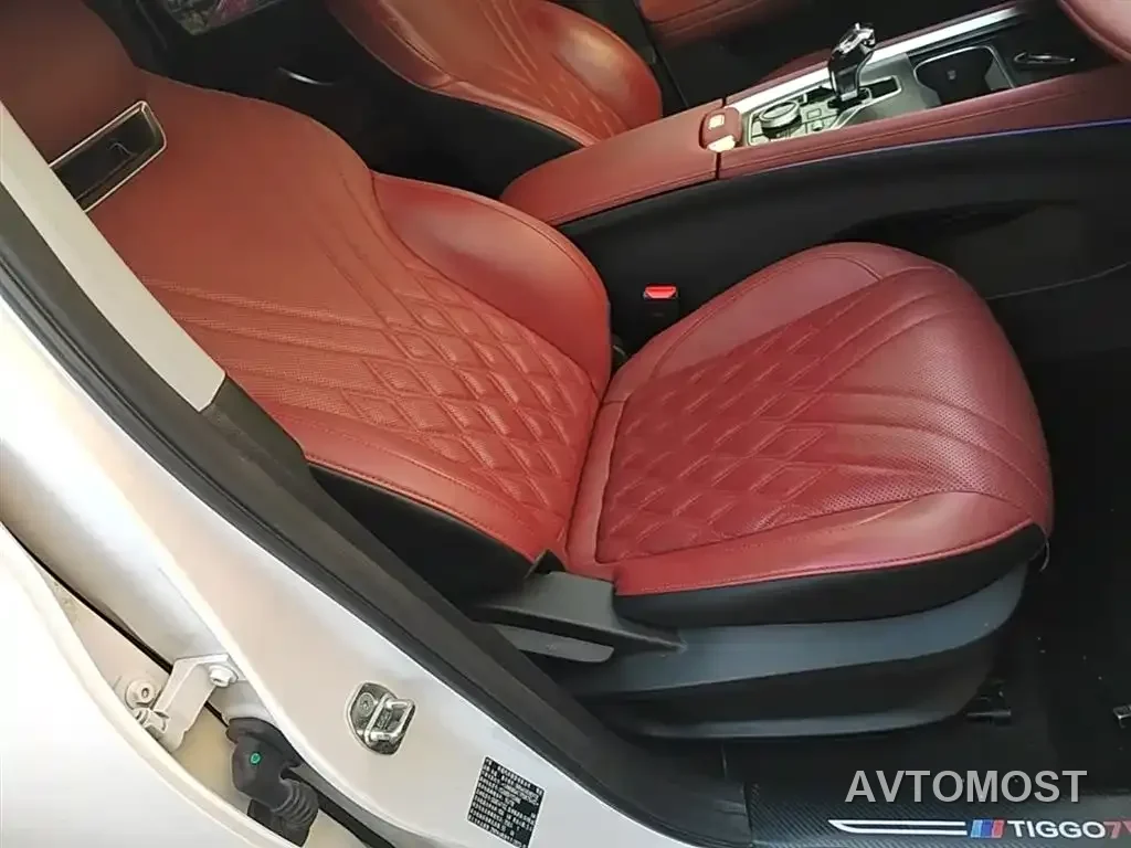 Chery Tiggo 7 PLUS New Energy 2023 Champion Edition 1.5T 100KM Fast Front — фото 23