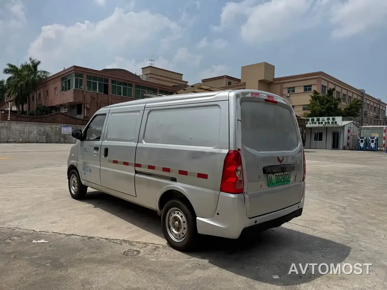 Wuling EV50 2021 Van Logistics Vehicle with Lishen 41.6kWh Tongyu Electronic Control — фото 13