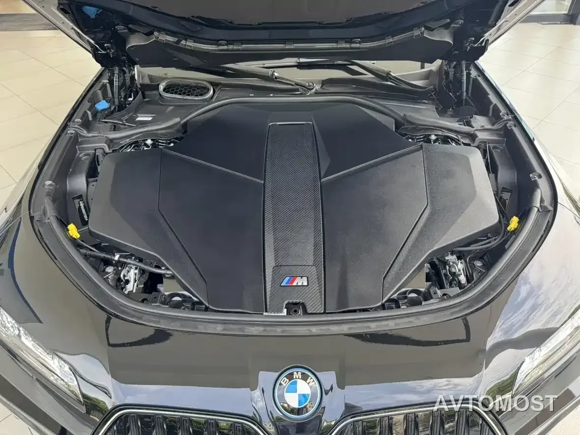 BMW i7 M70L 2023 M70L — фото 7
