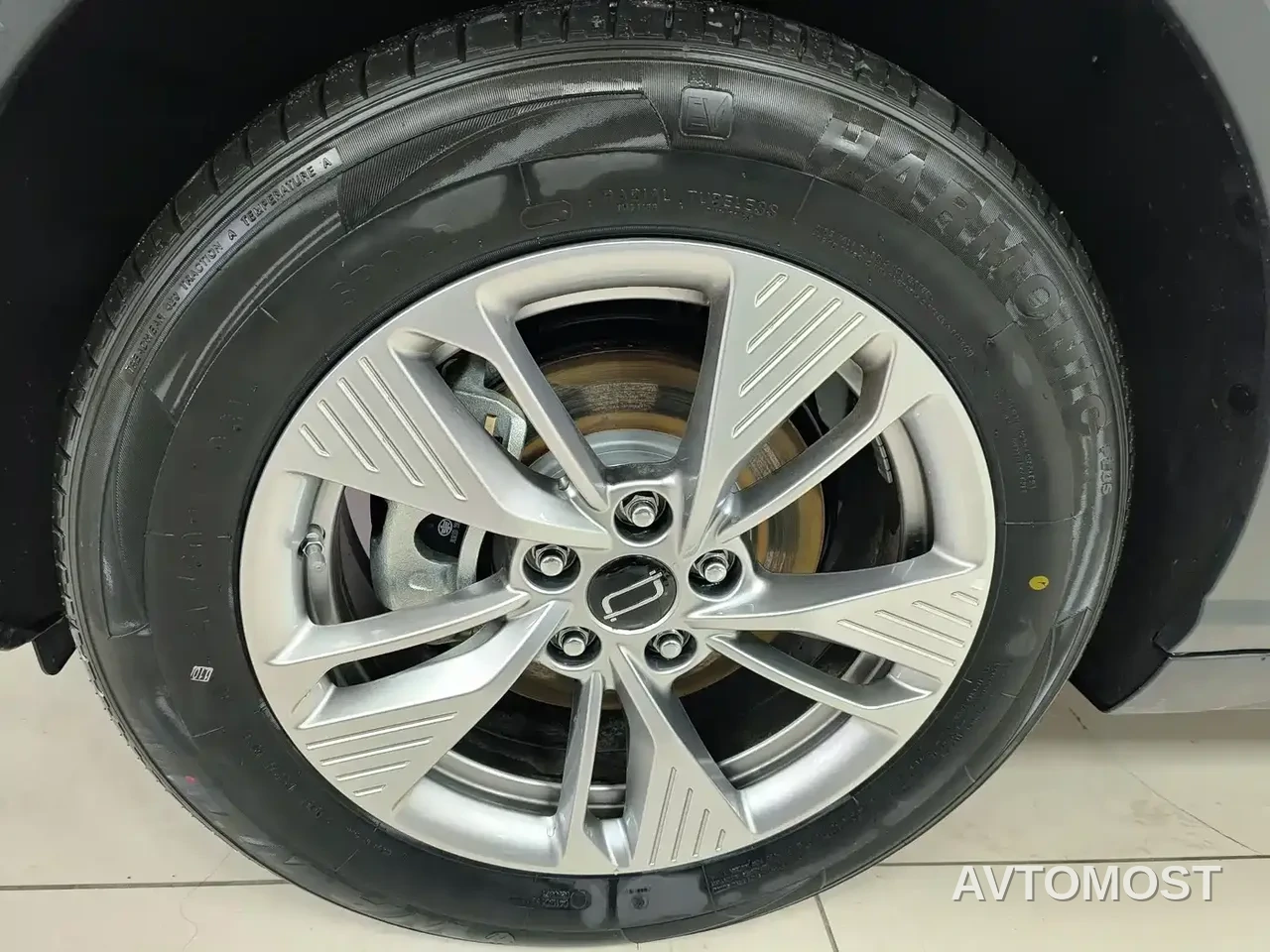 Besturn Yueyi 03 2025 Model 445km Joy Edition — фото 20