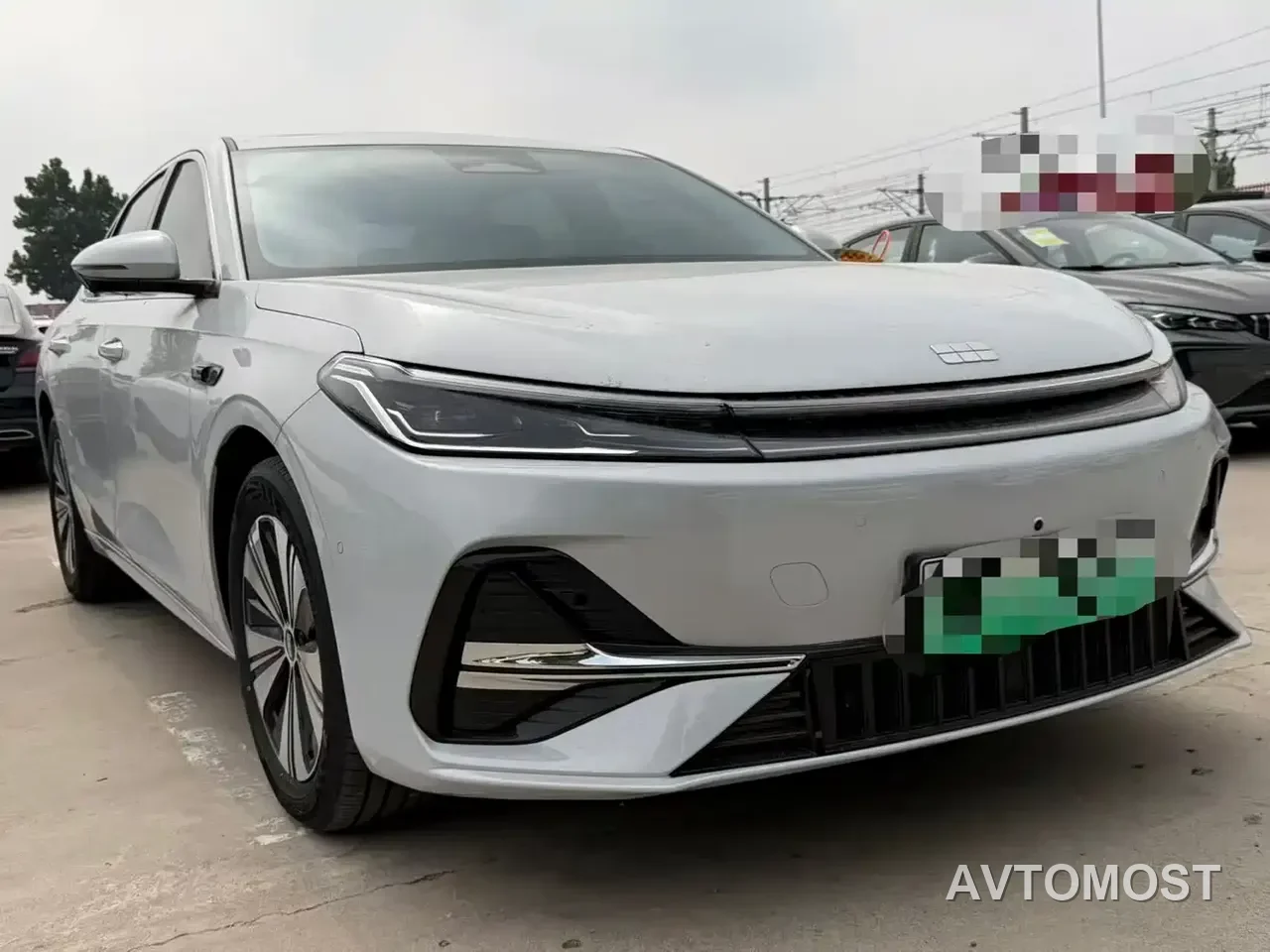 Geely Galaxy A7 2025 EM-i 150km Premium Edition — фото 2