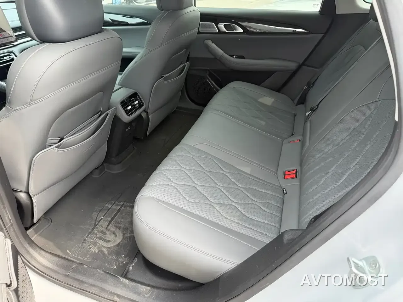 Geely Galaxy A7 2025 EM-i 150km Premium Edition — фото 4