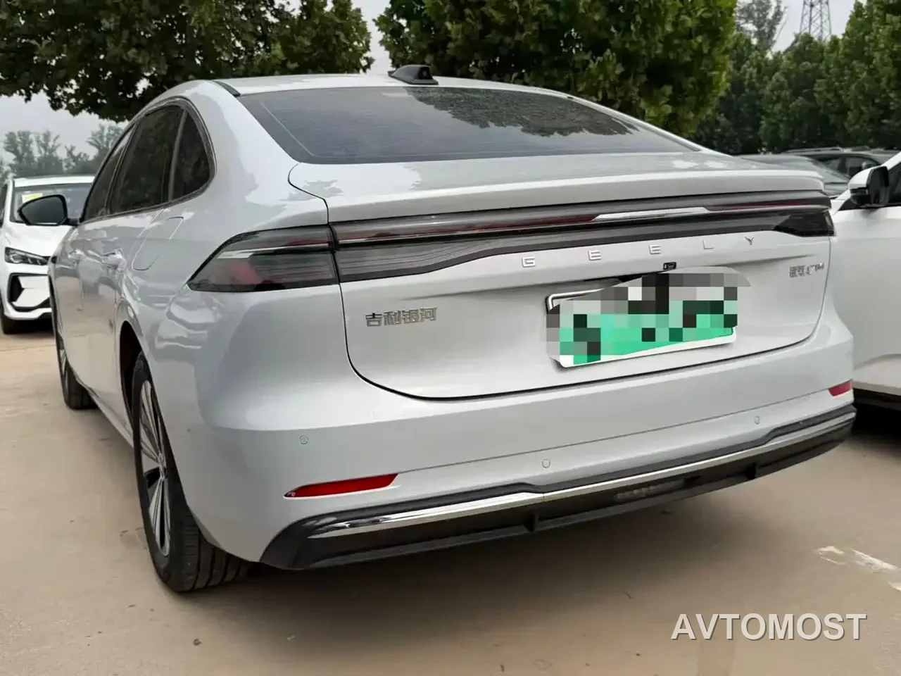 Geely Galaxy A7 2025 EM-i 150km Premium Edition — фото 6