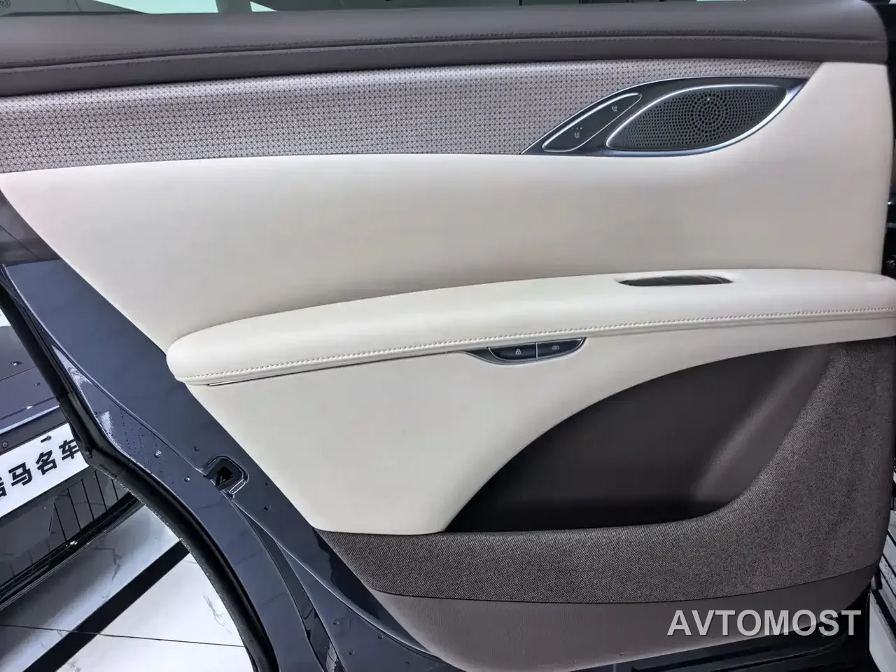 IM LS7 2023 Model 90kWh Elite RWD Edition — фото 8