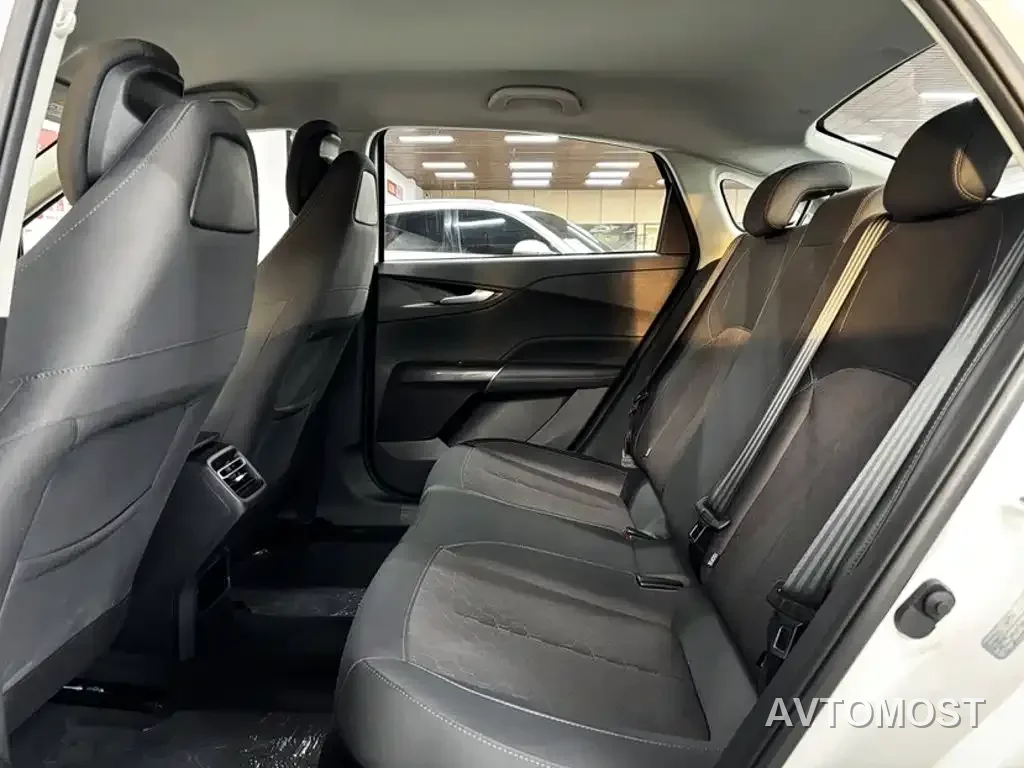 Changan Eado PHEV 2025 Smart New Blue Whale 145KM High-Performance Edition — фото 11