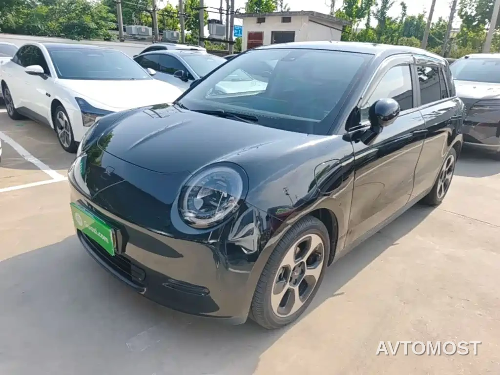 JAC Yiwei 3 2023 505km Pro — фото 1