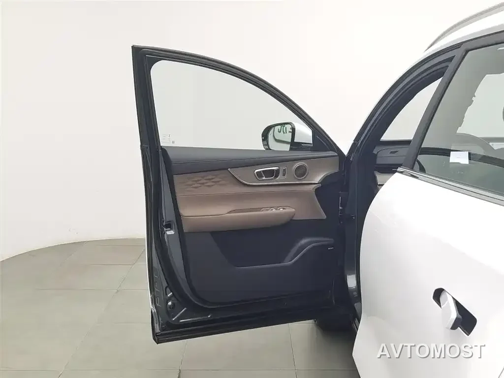 Chery Fengyun T8 2025 1.5T 130km Premium Edition 5-Seater — фото 7