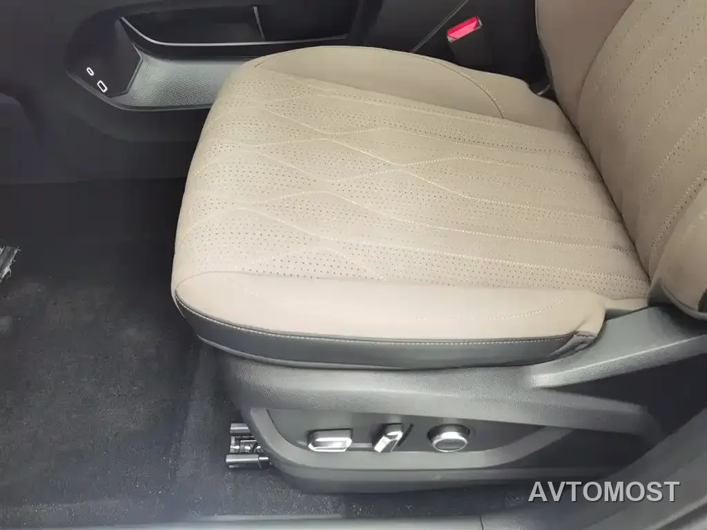 Chery Fengyun T8 2025 1.5T 130km Premium Edition 5-Seater — фото 23