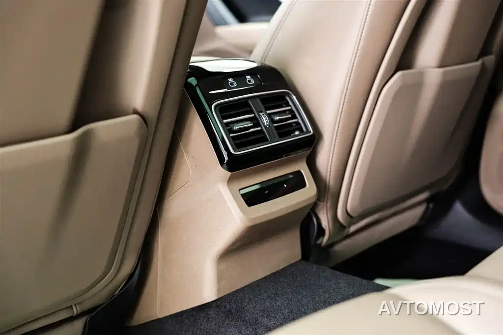 Audi Q5L 2026 Luxury Sport 150kW — фото 17