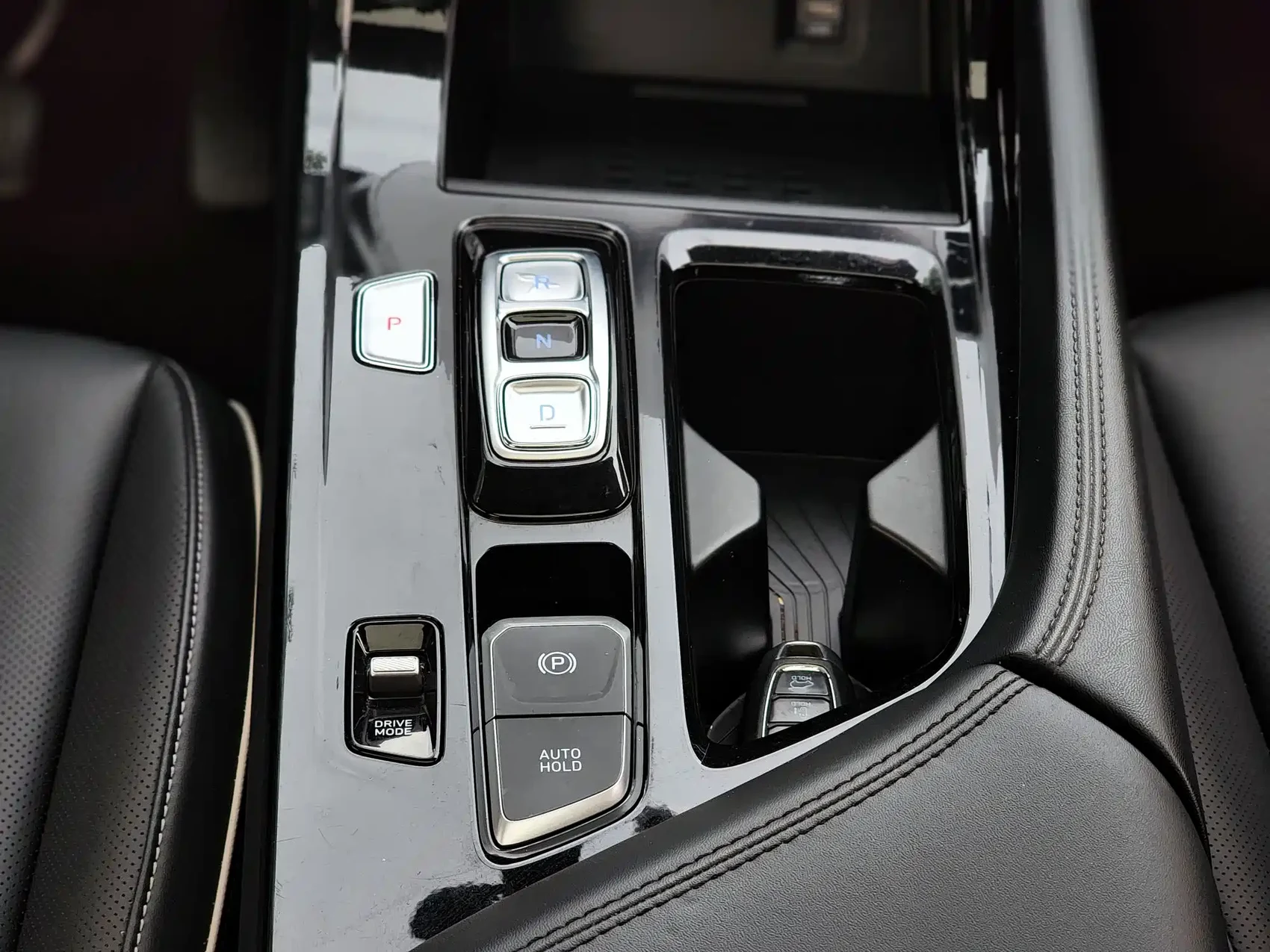 Hyundai Kustu 2021 380TGDi Smart Love Premium LUX Premium — фото 20