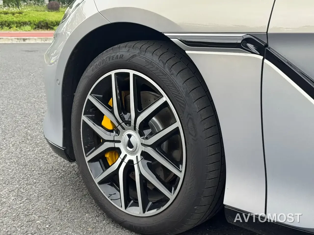 Denza Z9GT 2024 Model 1100 AWD Pro Edition — фото 2