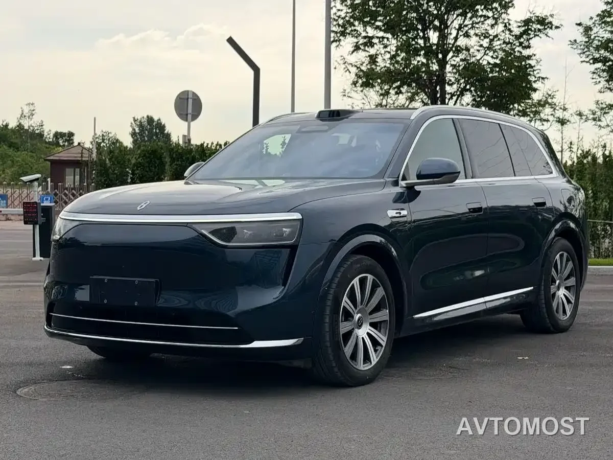 AITO M8 2025 Range Extender Max+ Edition 53.4kWh 5-seater — фото 1