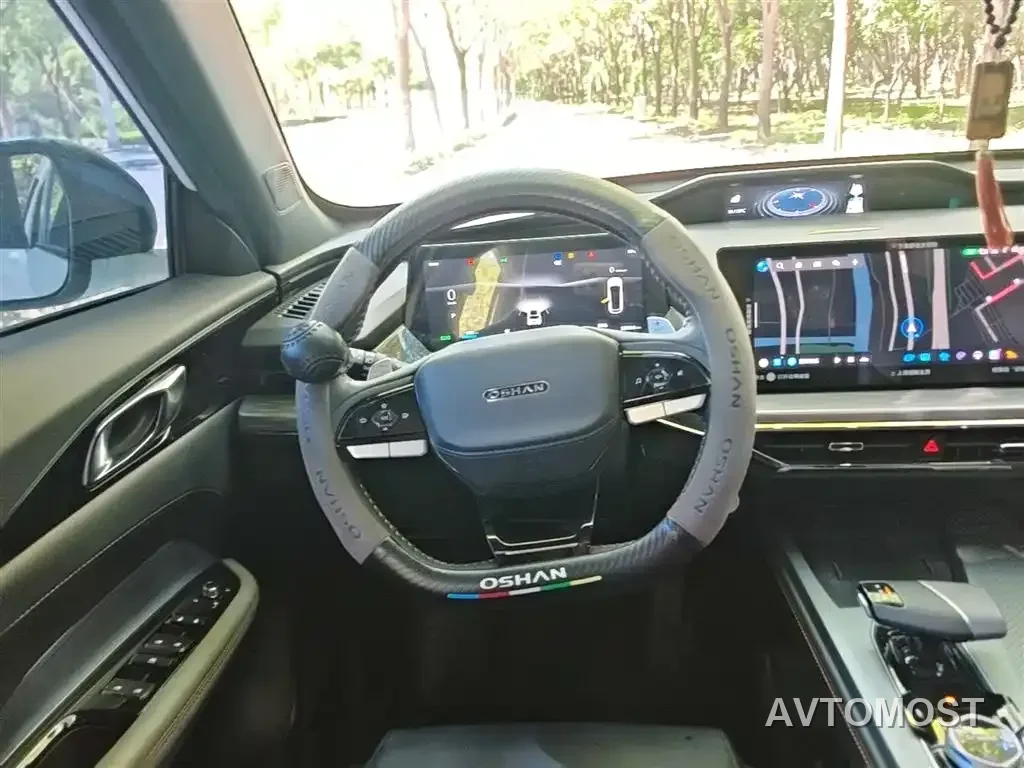 Changan Oshan Z6 EV 2023 Smart Electric iDD 150KM Flagship PLUS — фото 10