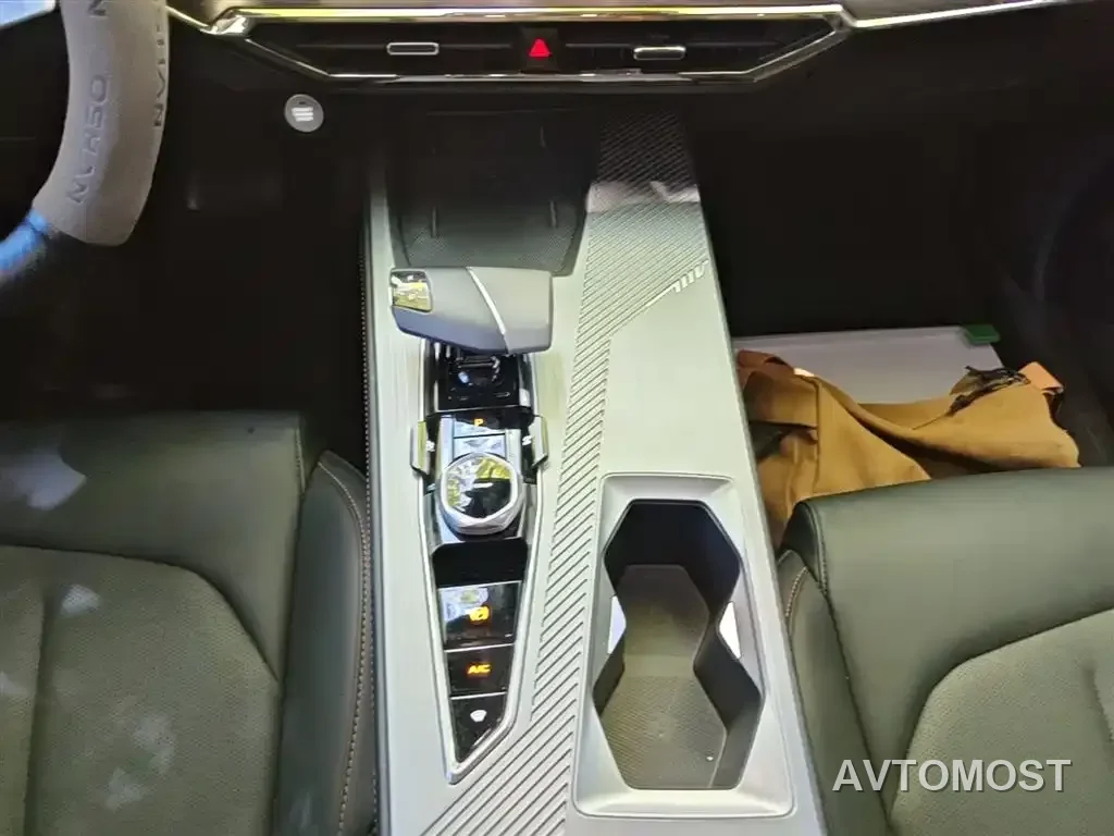 Changan Oshan Z6 EV 2023 Smart Electric iDD 150KM Flagship PLUS — фото 13