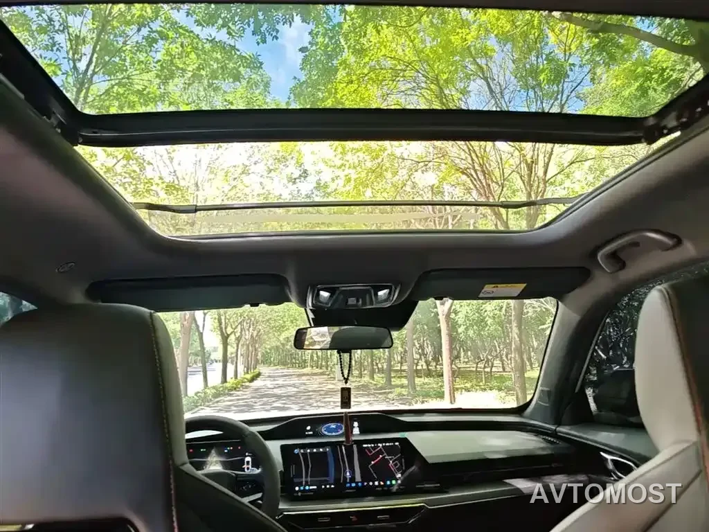 Changan Oshan Z6 EV 2023 Smart Electric iDD 150KM Flagship PLUS — фото 17