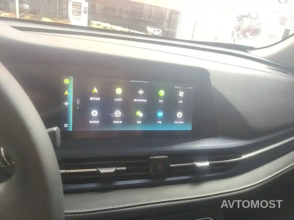 Changan CS55 EV 2020 Standard Range Smart Edition — фото 9
