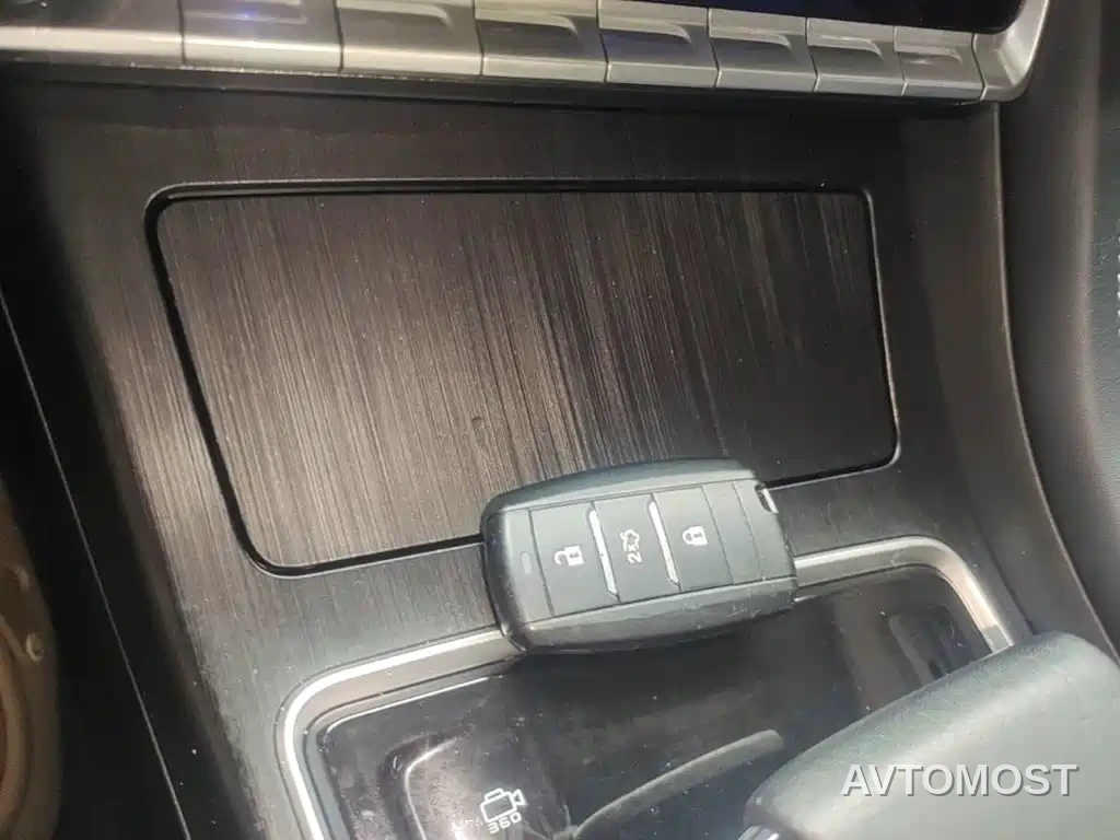 Changan CS55 EV 2020 Standard Range Smart Edition — фото 17