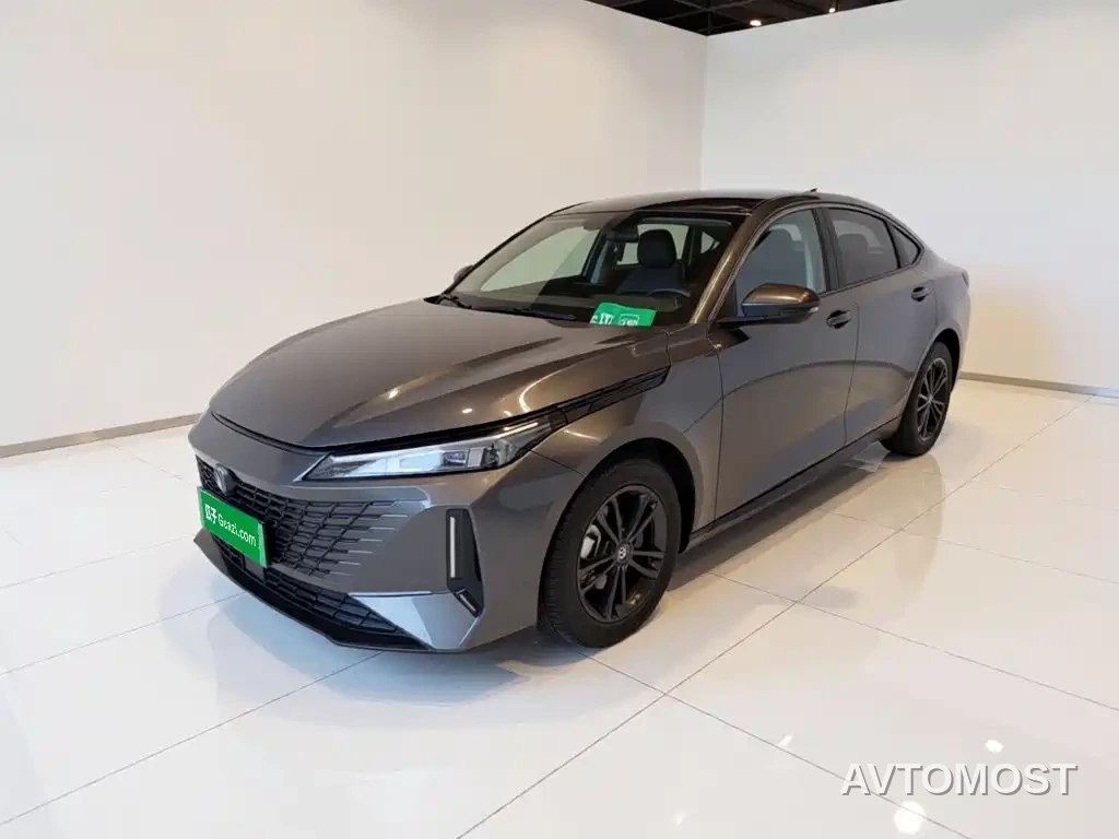 Changan Yida 2023 Blue Whale NE 1.5T GDI DCT Exclusive — фото 1