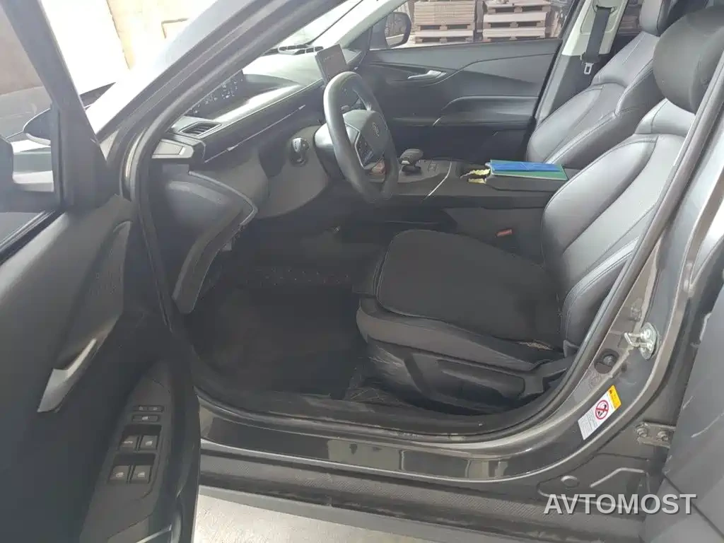 Changan Yida 2023 Blue Whale NE 1.5T GDI DCT Exclusive — фото 14