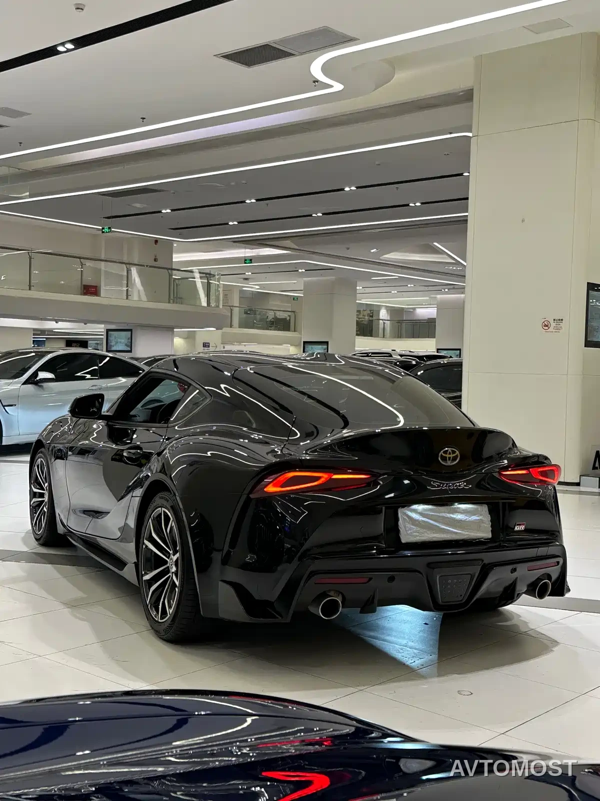 Toyota Supra 2022 GR SUPRA 2.0T Standard — фото 3