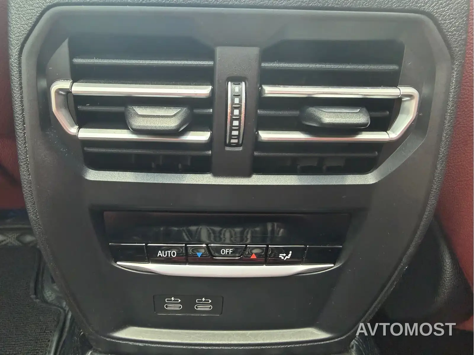 BMW 3 Series 2023 325Li M Sport Black Night Package — фото 14
