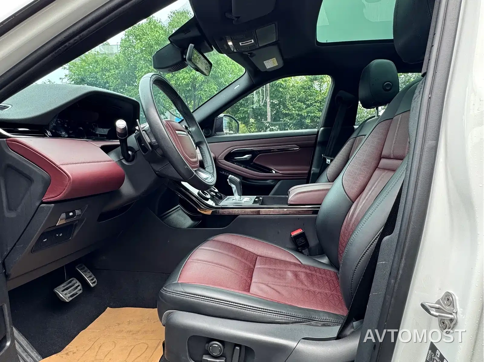 Land Rover Range Rover Evoque 2021 Range Rover Evoque L 249PS R-Dynamic S Performance Edition — фото 11