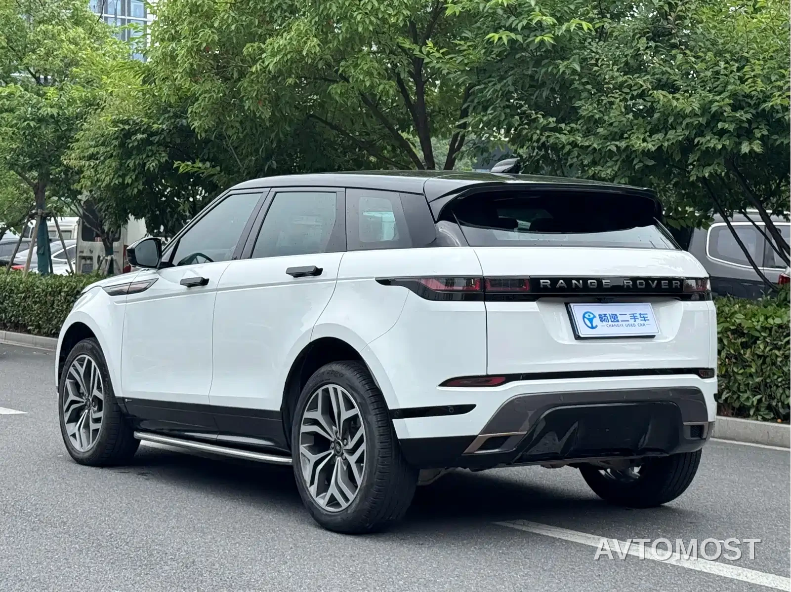 Land Rover Range Rover Evoque 2021 Range Rover Evoque L 249PS R-Dynamic S Performance Edition — фото 17