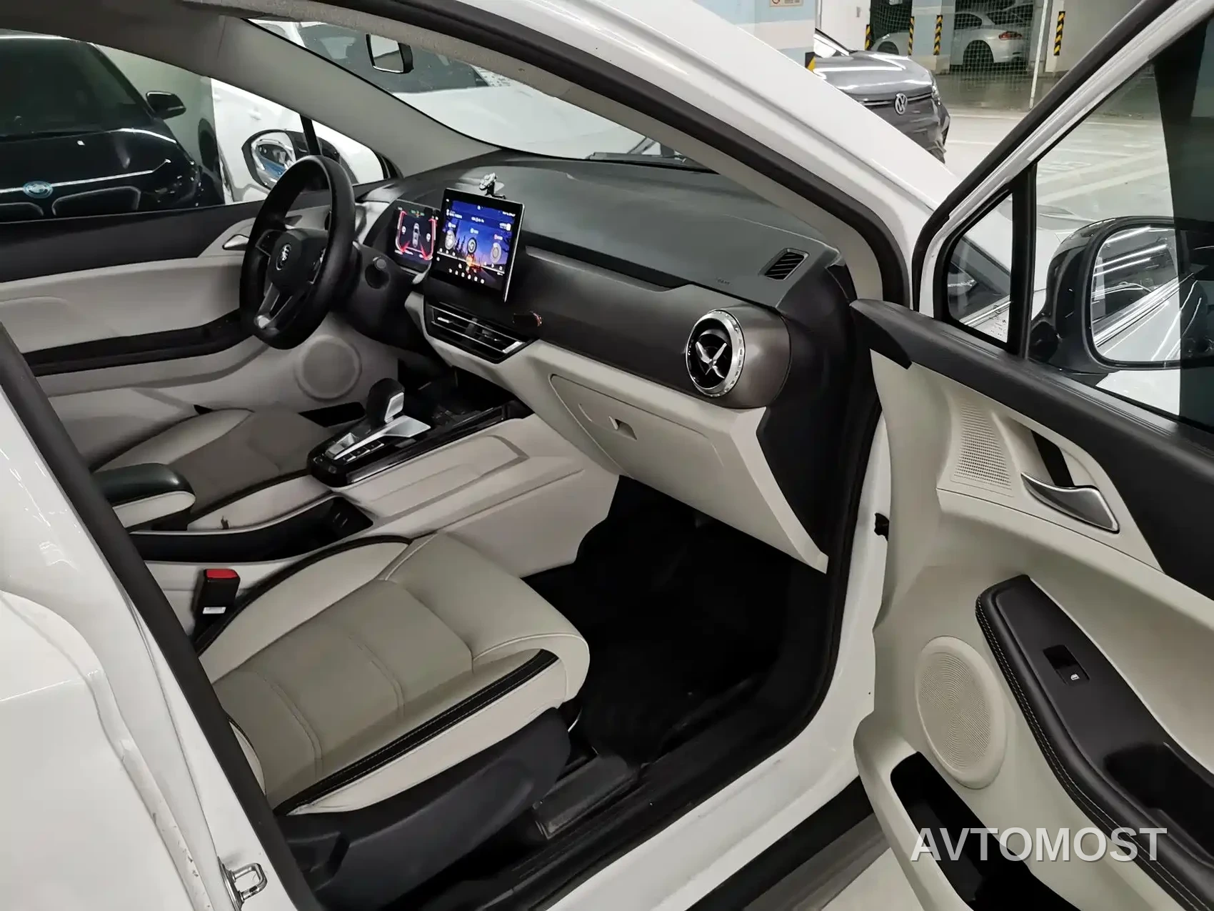 BYD Yuan Pro 2023 401KM Luxury — фото 3