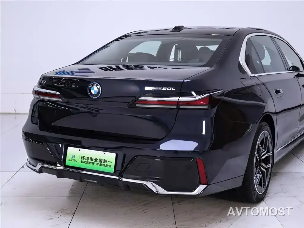 BMW i7 2023 eDrive50L Leading M Sport Package — фото 7