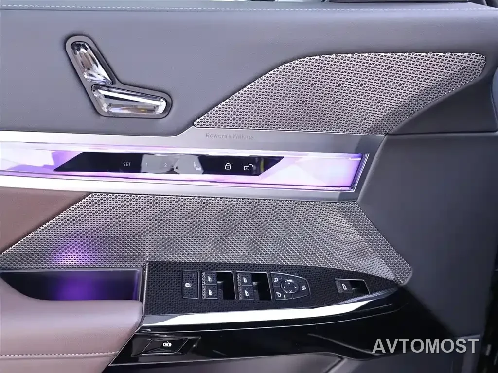 BMW i7 2023 eDrive50L Leading M Sport Package — фото 15