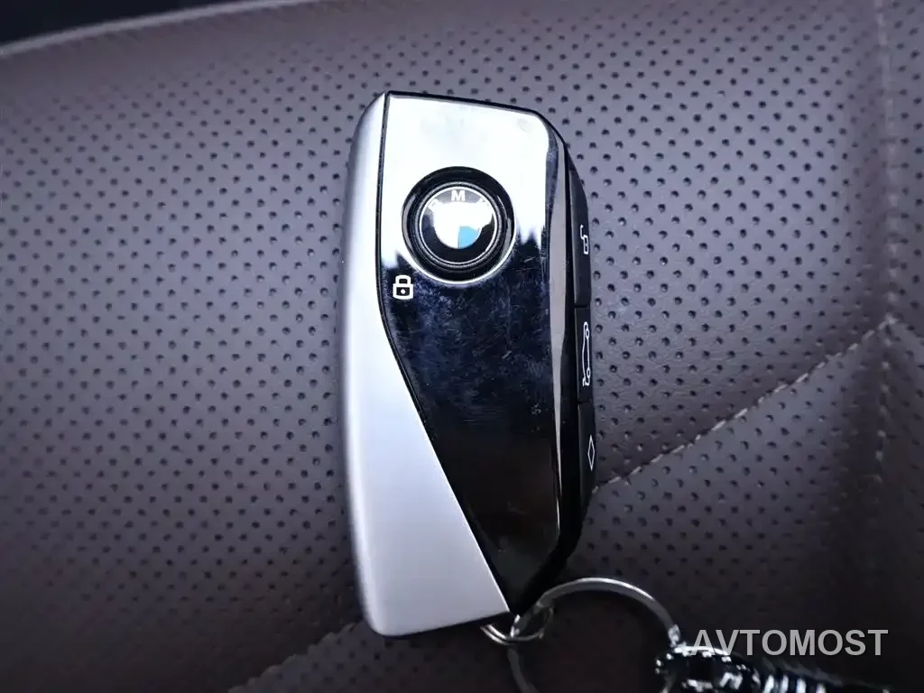 BMW i7 2023 eDrive50L Leading M Sport Package — фото 25
