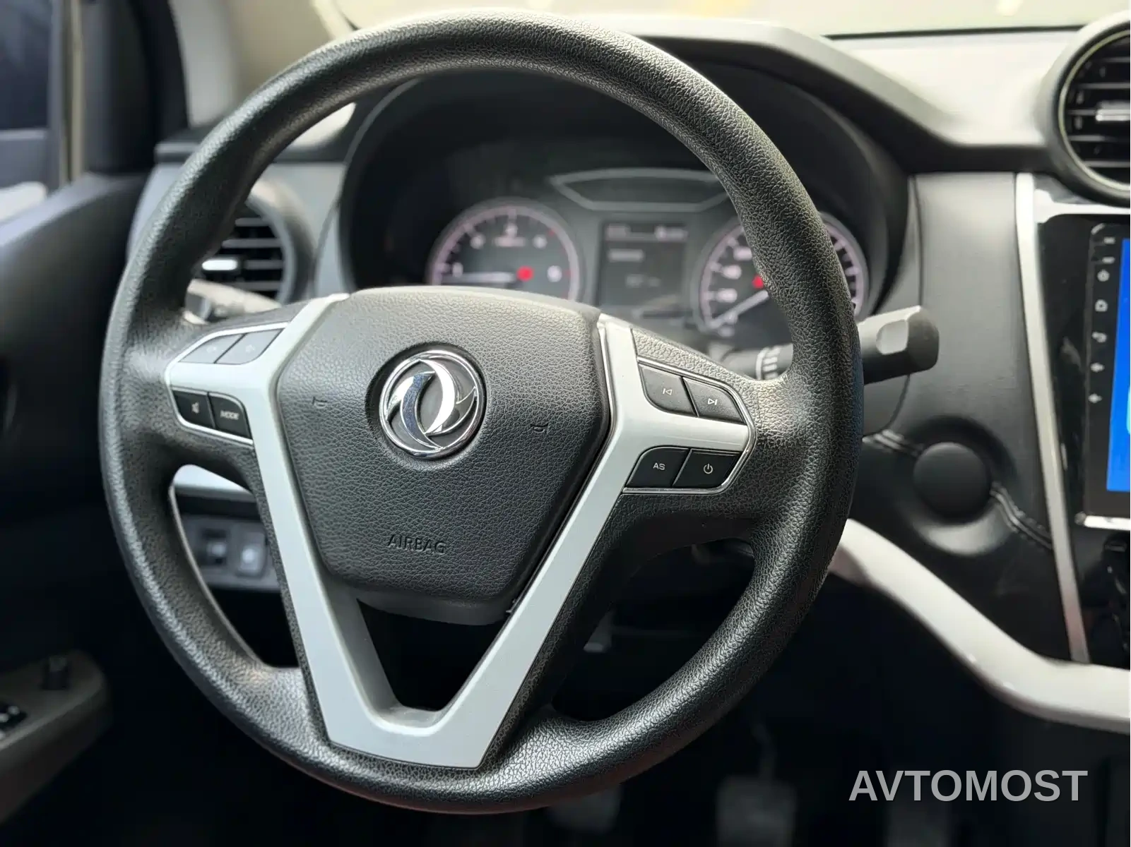Dongfeng Rich 6 Pro 2024 2.3T Manual 2WD Diesel Luxury Version — фото 10