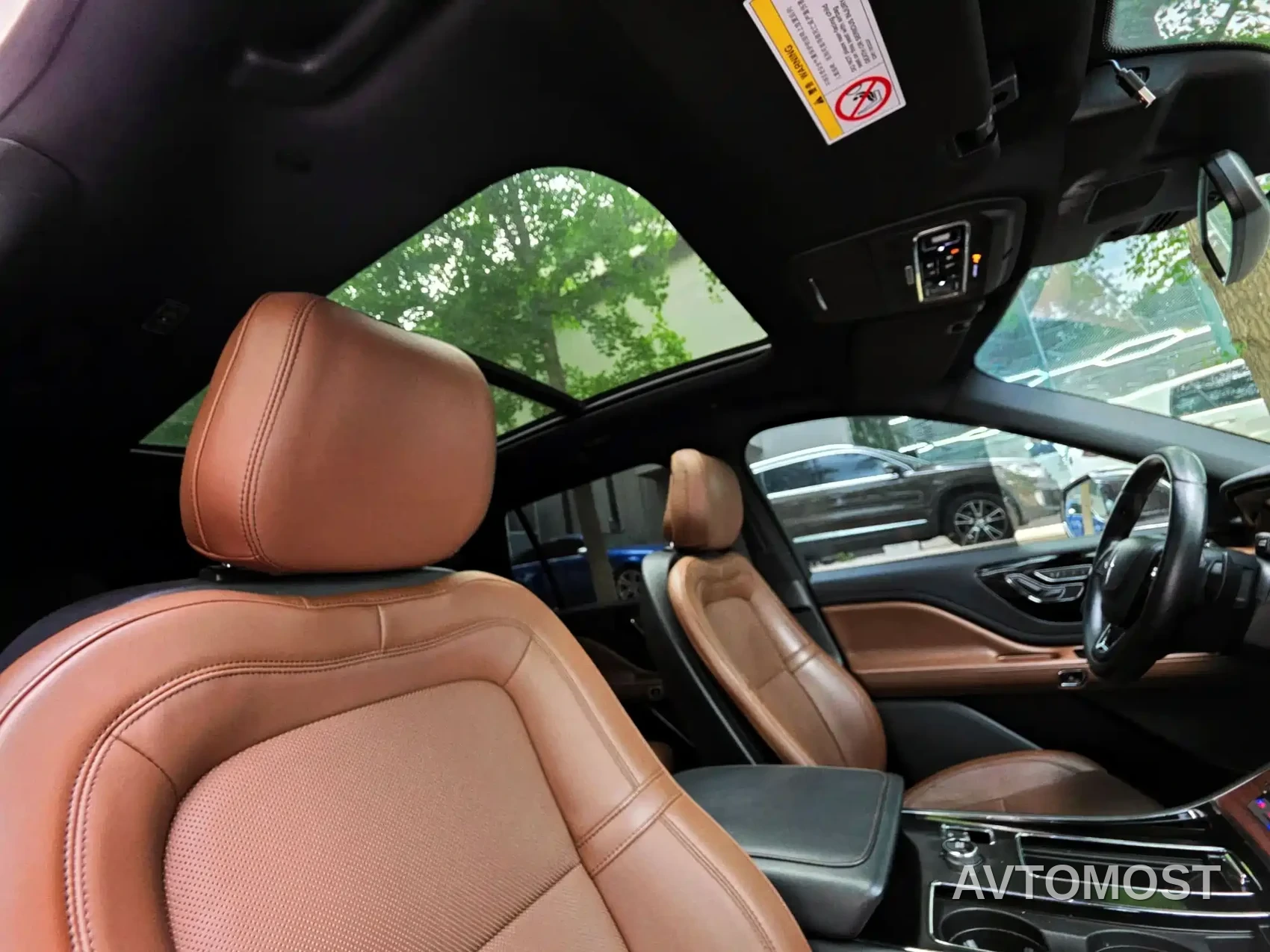 Lincoln Aviator 2023 3.0T V6 AWD Elegance Cruise Edition 7-Seater — фото 23