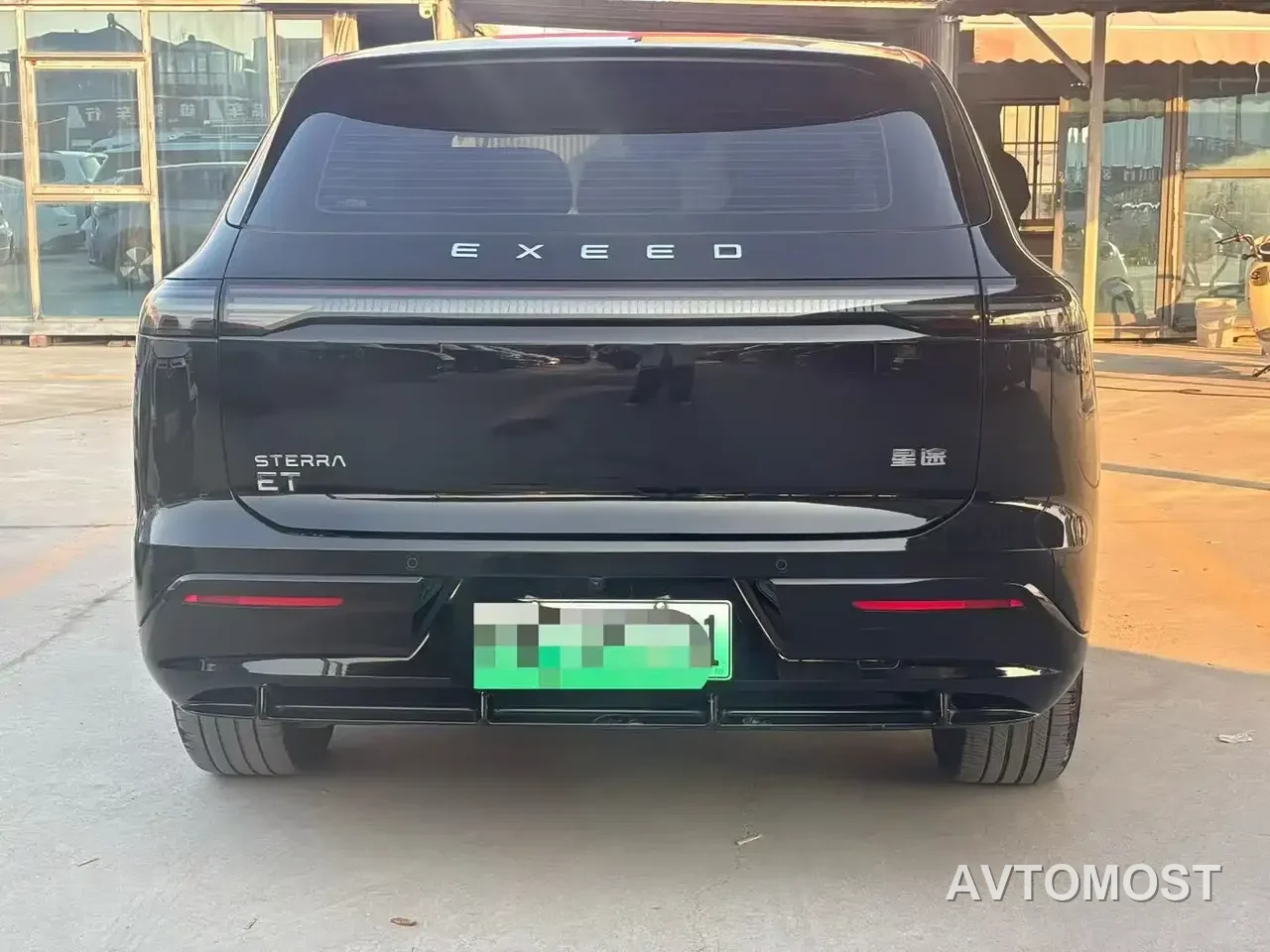 Exeed Exlantix ET 2024 Model Extended Range 200 Pro — фото 3