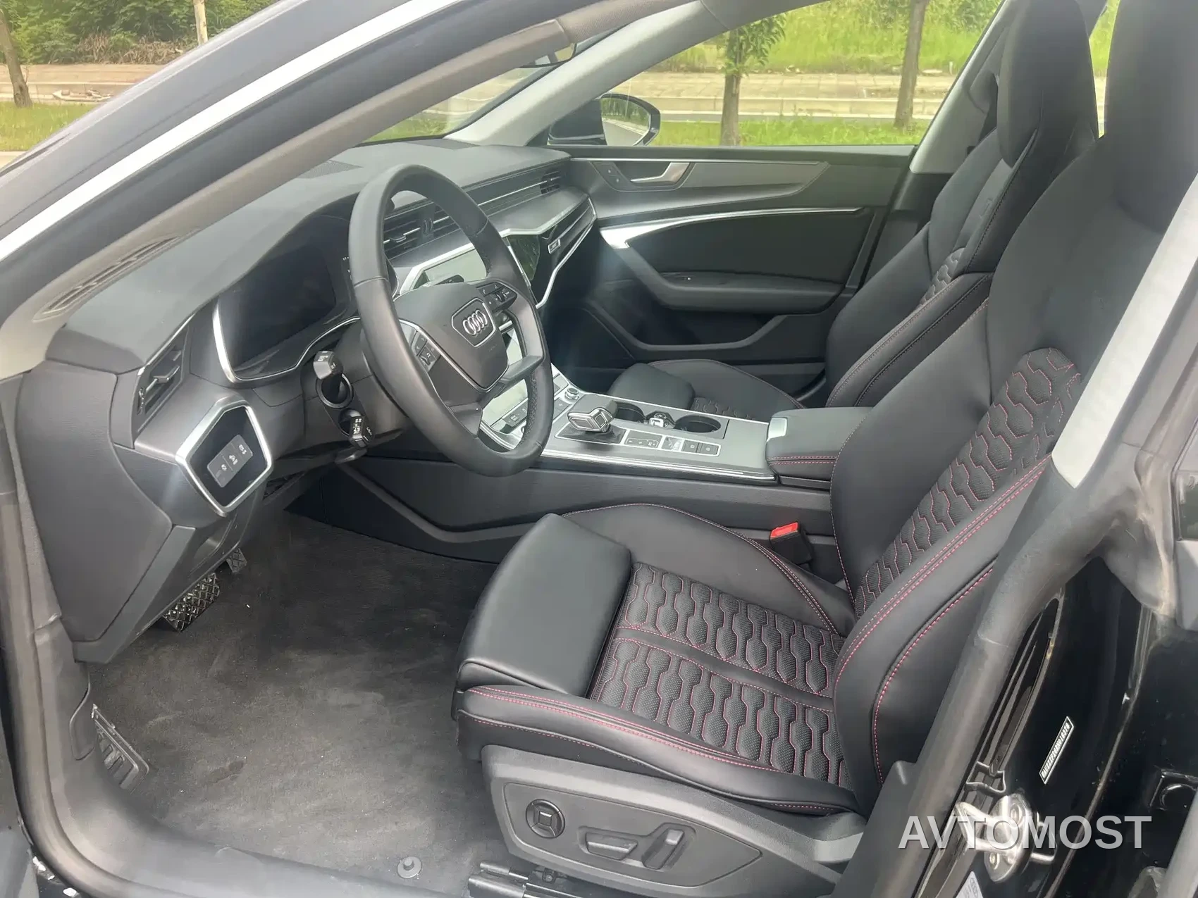 Audi A7 2024 55 TFSI quattro Exclusive — фото 4