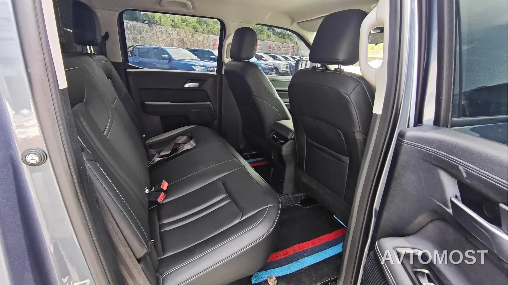 Jiangling Dadao 2024 All-Rounder 2.3T Diesel Automatic 4WD Comfort Flatbed — фото 10
