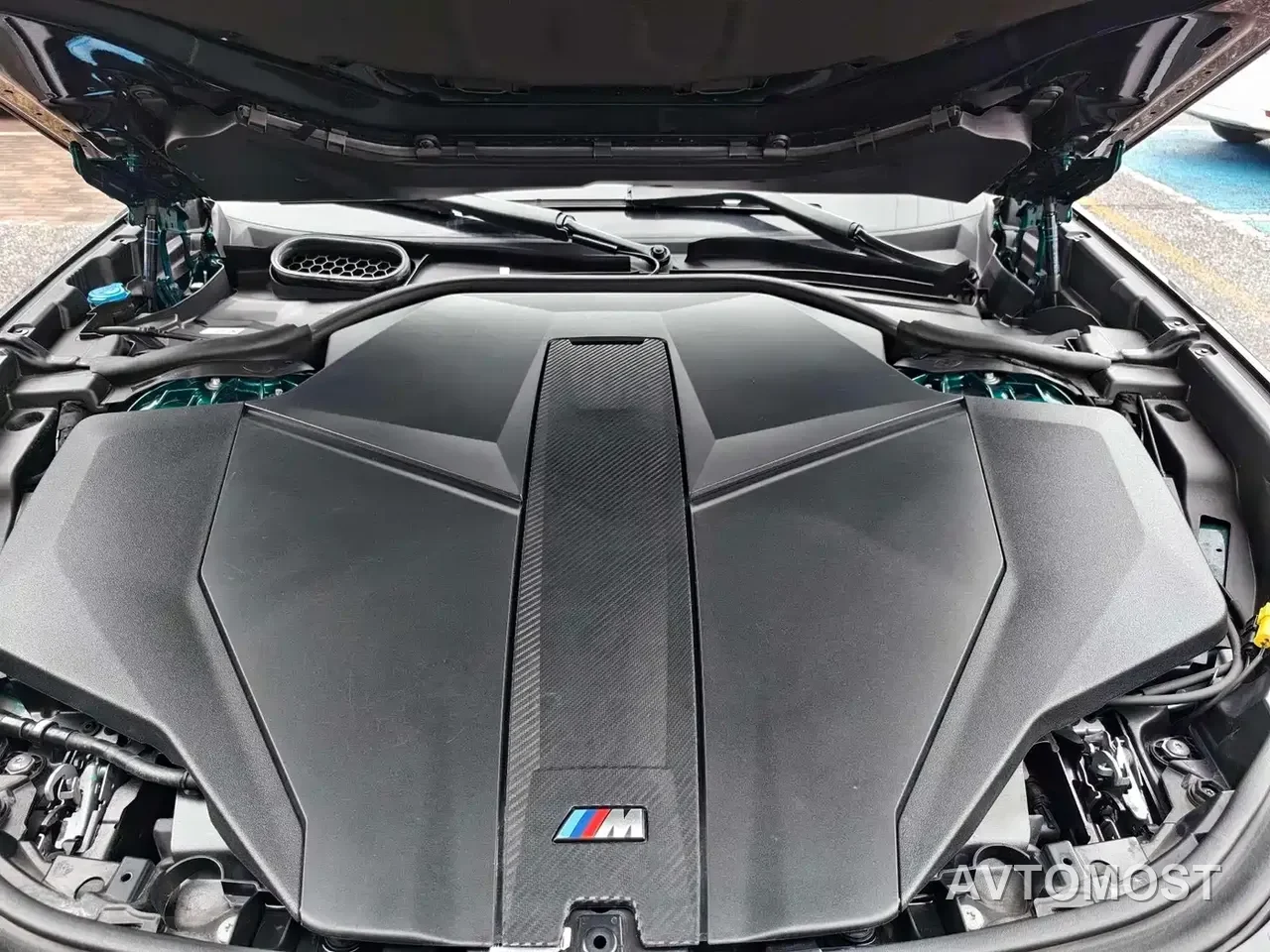 BMW i7 M70L 2023 M70L — фото 19
