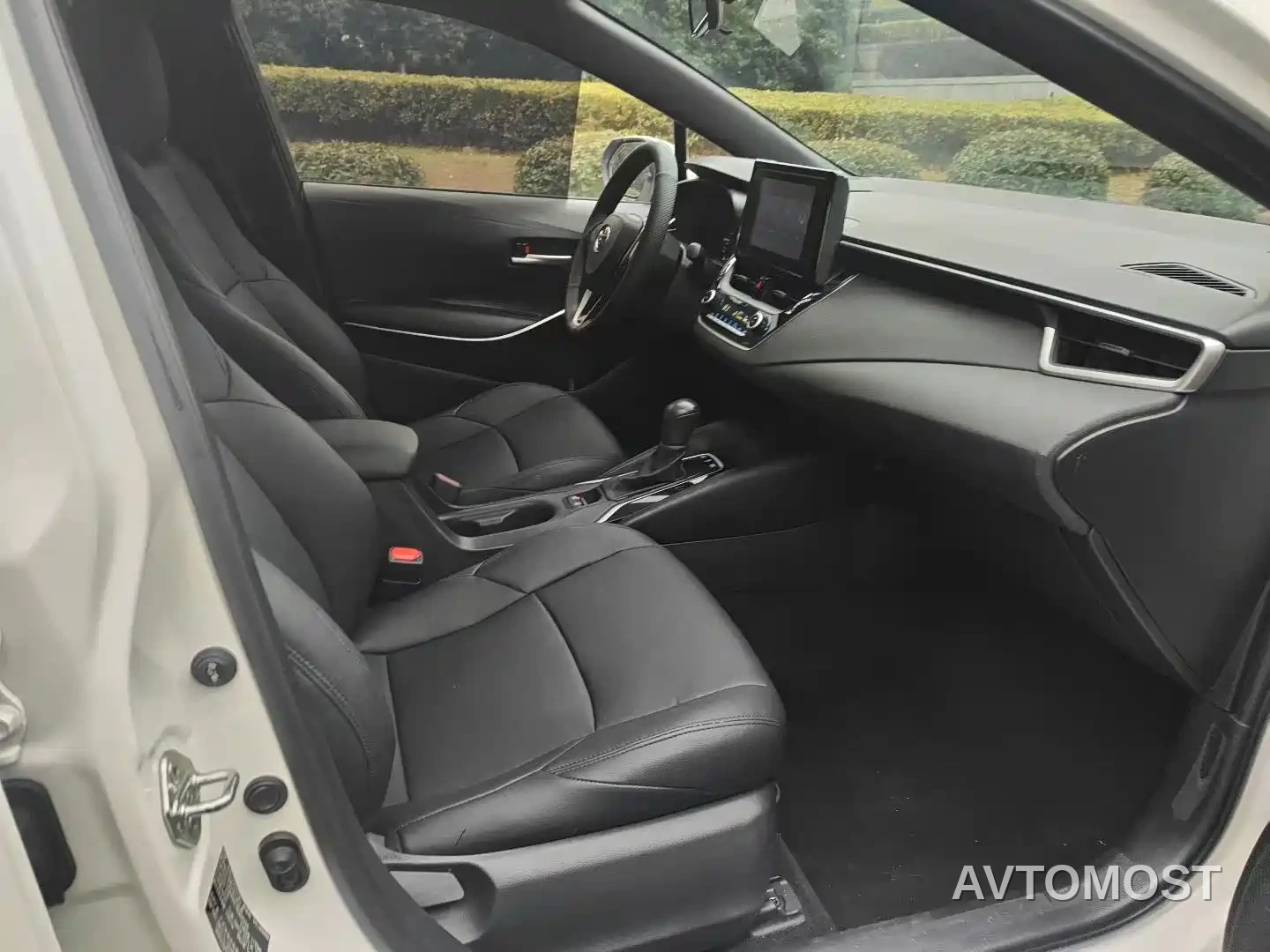 Toyota Levin 2022 Dual Engine 1.8H E-CVT Progressive Edition — фото 8