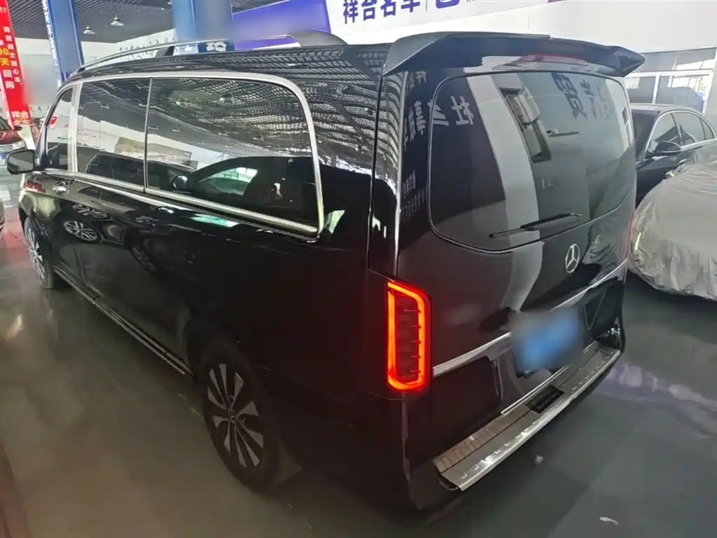 Mercedes-Benz Vito 2021 2.0T Elite 7-Seater — фото 5