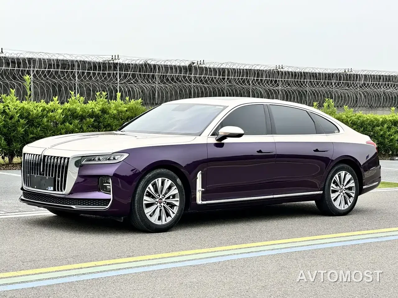 Hongqi H9 2020 2.0T Smart Connection Qi Yue Edition — фото 1