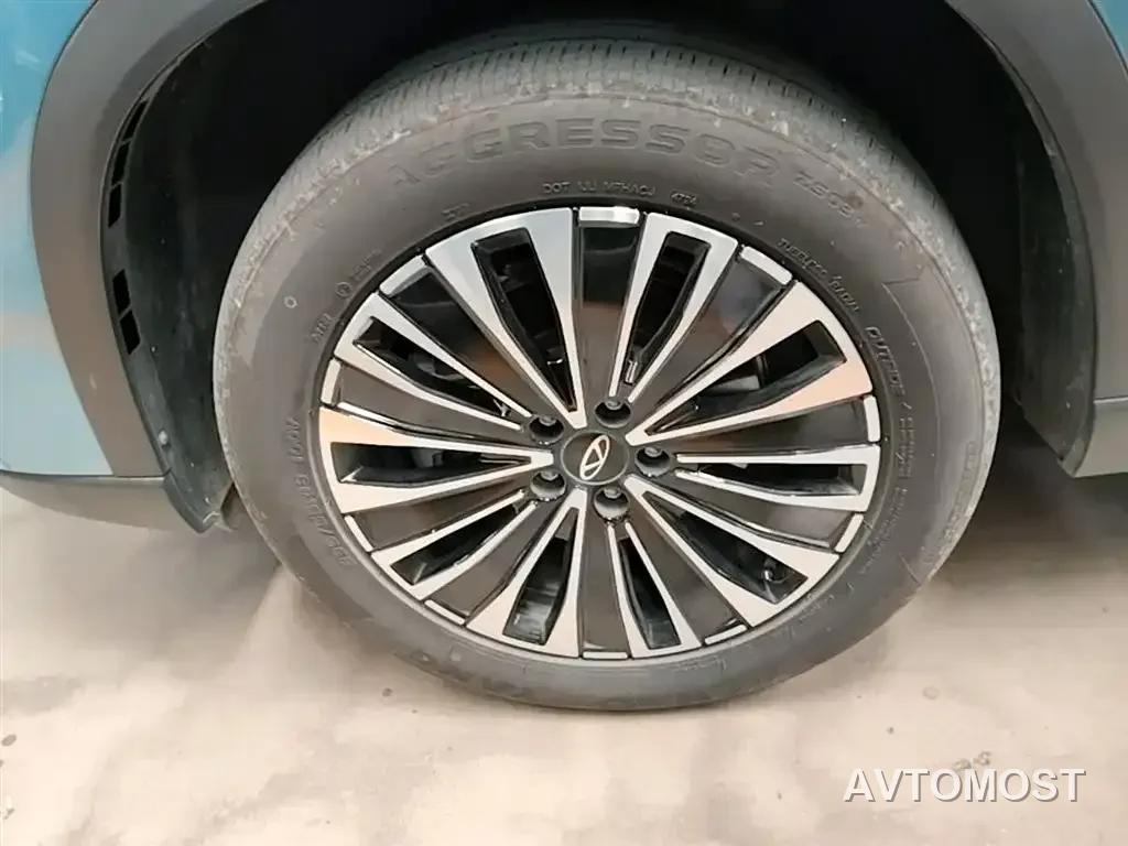 Chery Tiggo 8 PLUS C-DM 2025 1.5T 116km Premium 5-Seater — фото 22