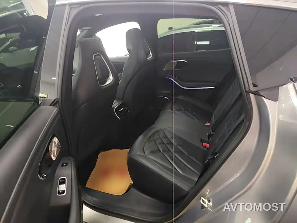 Roewe Feifan R7 2025 Model Advanced Edition — фото 11