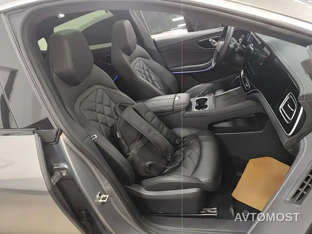 Roewe Feifan R7 2025 Model Advanced Edition — фото 18