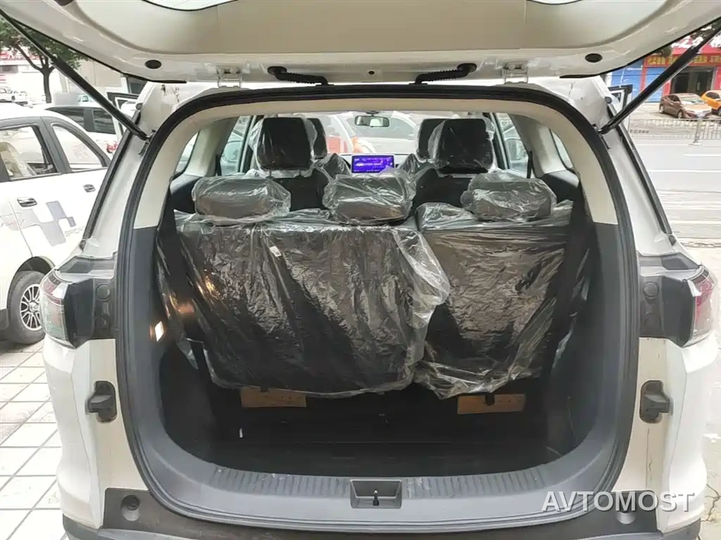 Dayun Yuanzhi M1 2025 Model 7-Seater 490 Standard Edition — фото 18