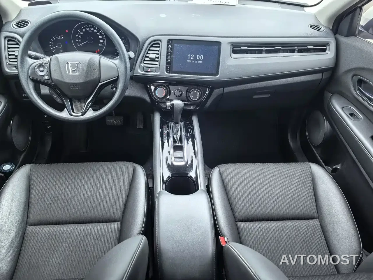 Honda Vezel 2020 1.5L CVT Pioneer — фото 8
