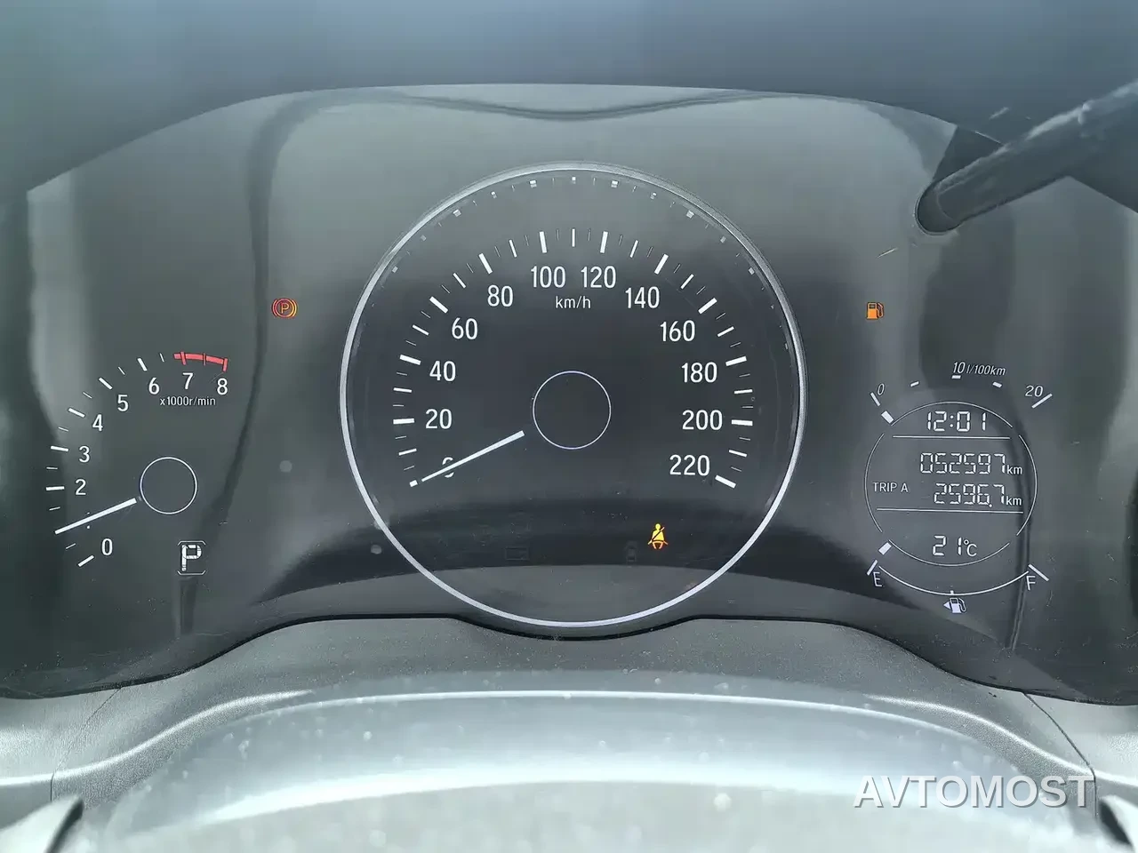 Honda Vezel 2020 1.5L CVT Pioneer — фото 10