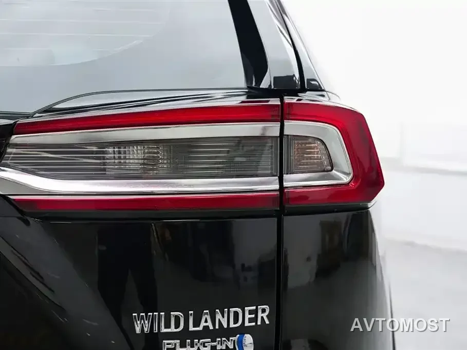 Toyota Wildlander New Energy 2021 High Performance 2.5L 2WD Power Edition — фото 11